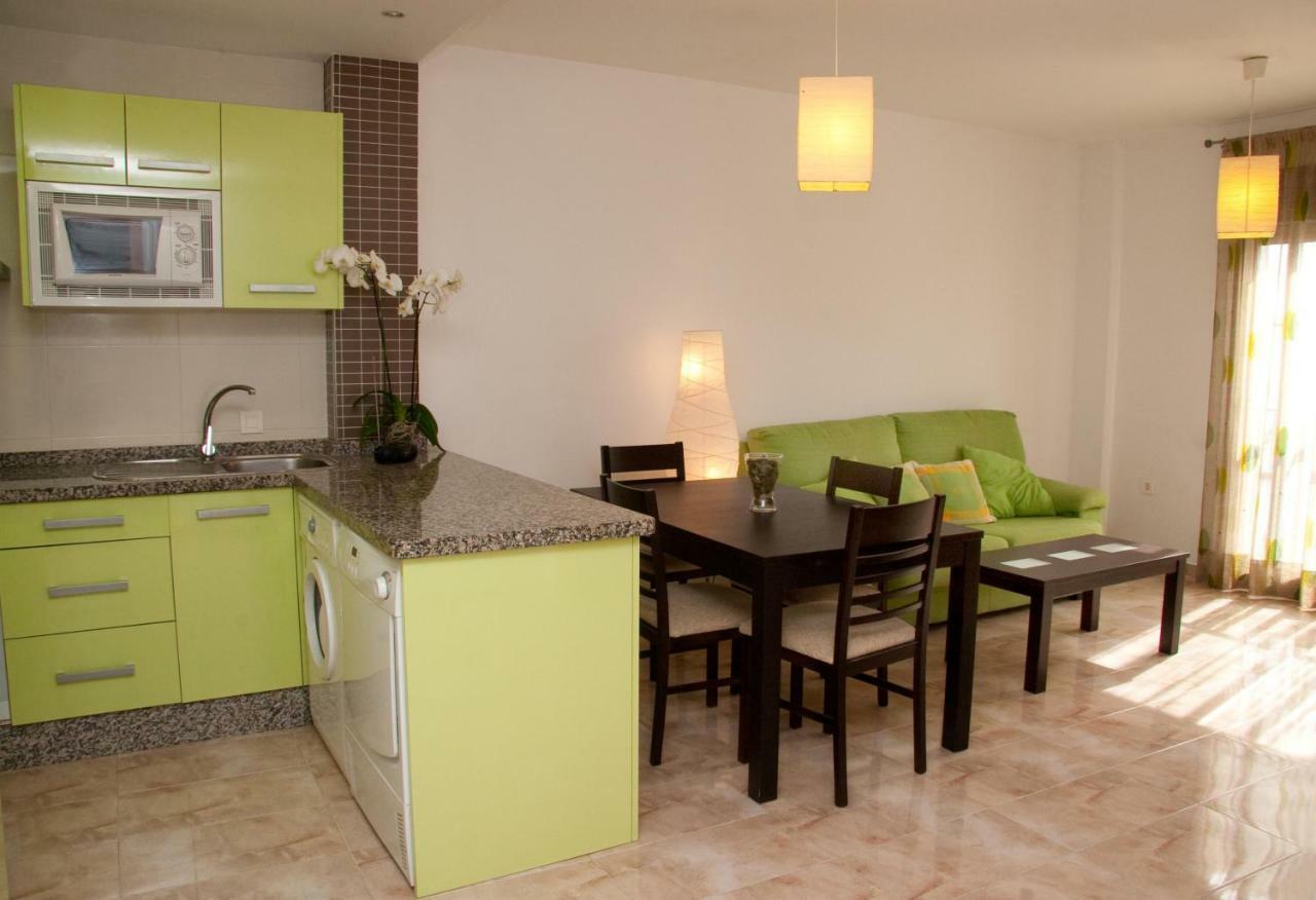 Apartamento Verde La Herradura Apartment อัลมูเญการ์ ภายนอก รูปภาพ